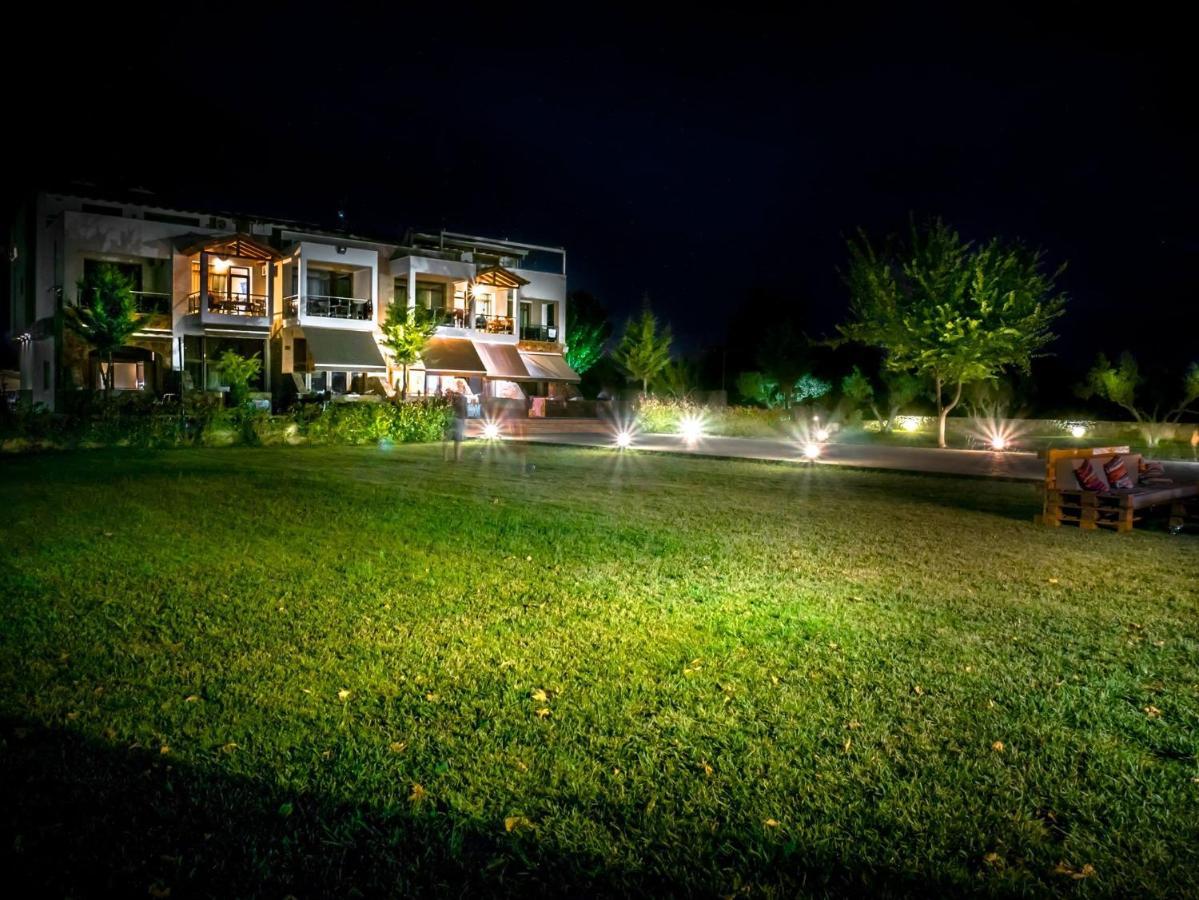 Elia Apartments - Nea Triglia Beach Nea Plagia Exterior photo